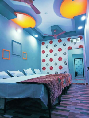 Divyanshi Home Stay